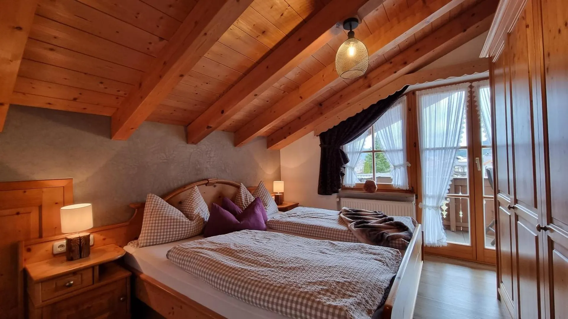 Apartment Gaestehaus Alpenparadies Krun Germany